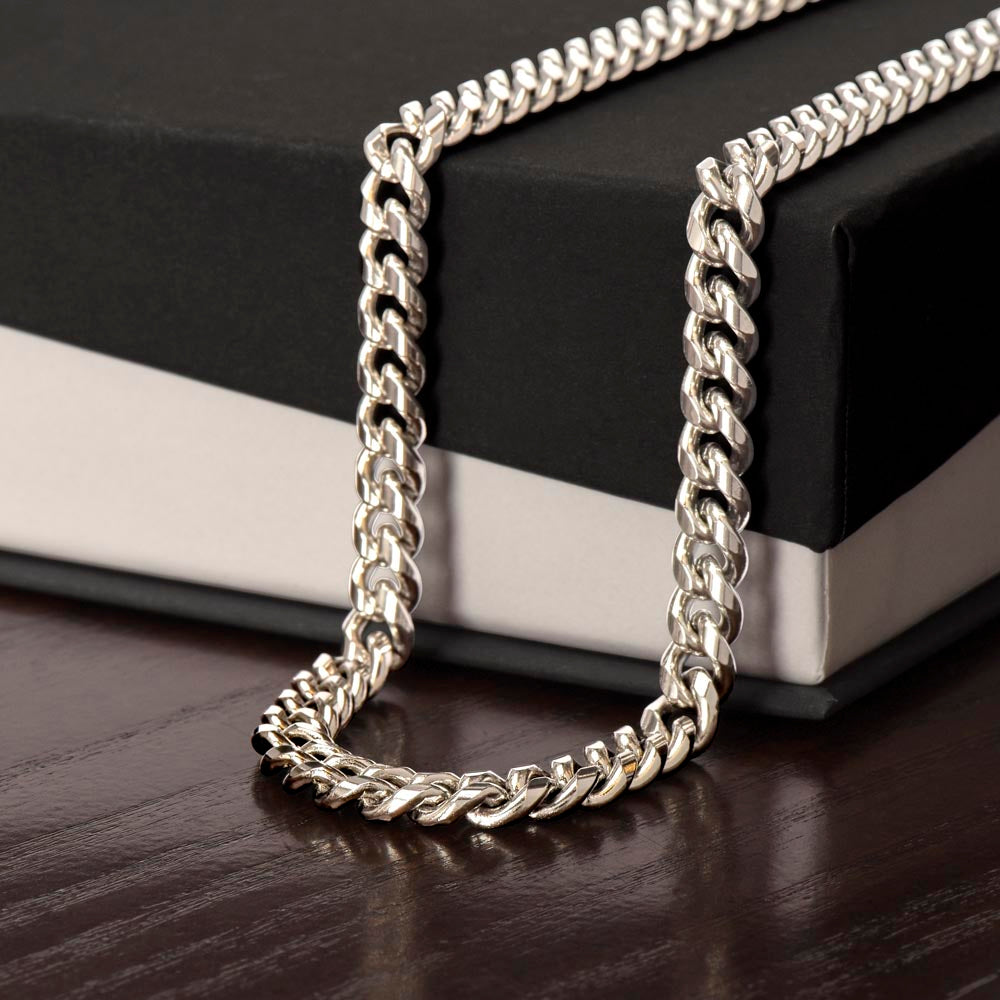 Celebrate Your Look with a Cuban Link Chain